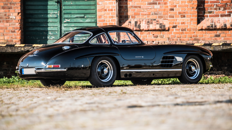Illustration for article titled Owner Offers $300,000 Reward for Return of His Stolen $1.9 Million Mercedes-Benz 300SL Gullwing